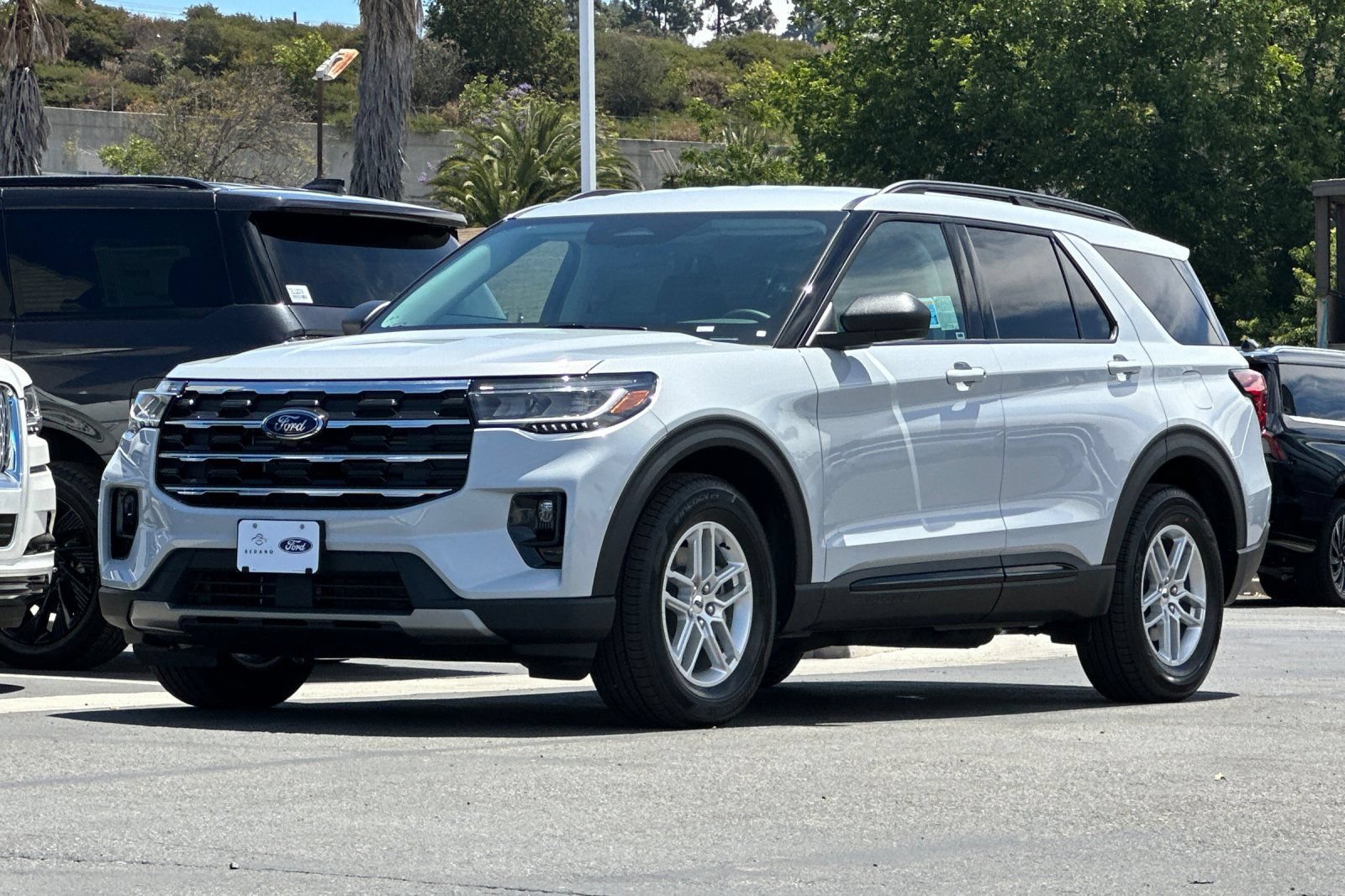 New 2026 Ford Explorer Active w/ Active Comfort Package RWD image 7
