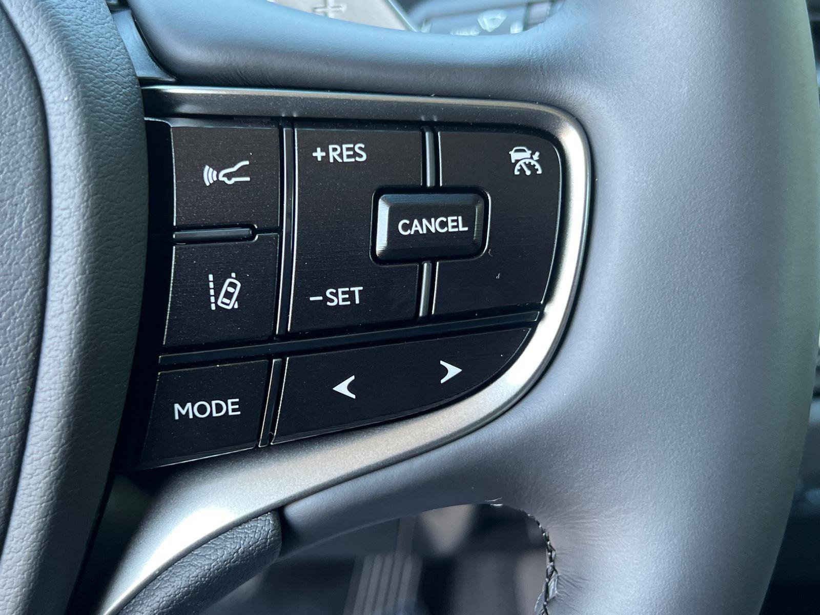 New 2025 Lexus ES 350 w/ Premium Package image 20