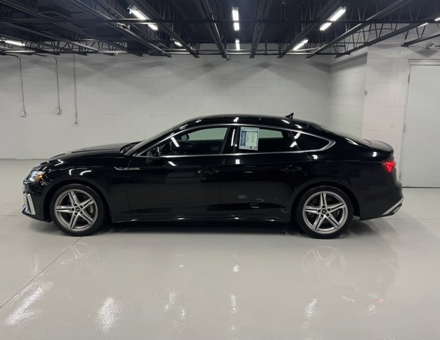 Used 2022 Audi A5 2.0T Premium image 2
