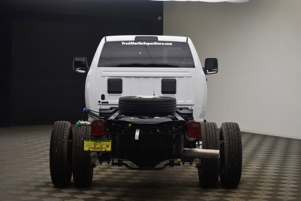 New 2026 RAM 5500 Tradesman image 11