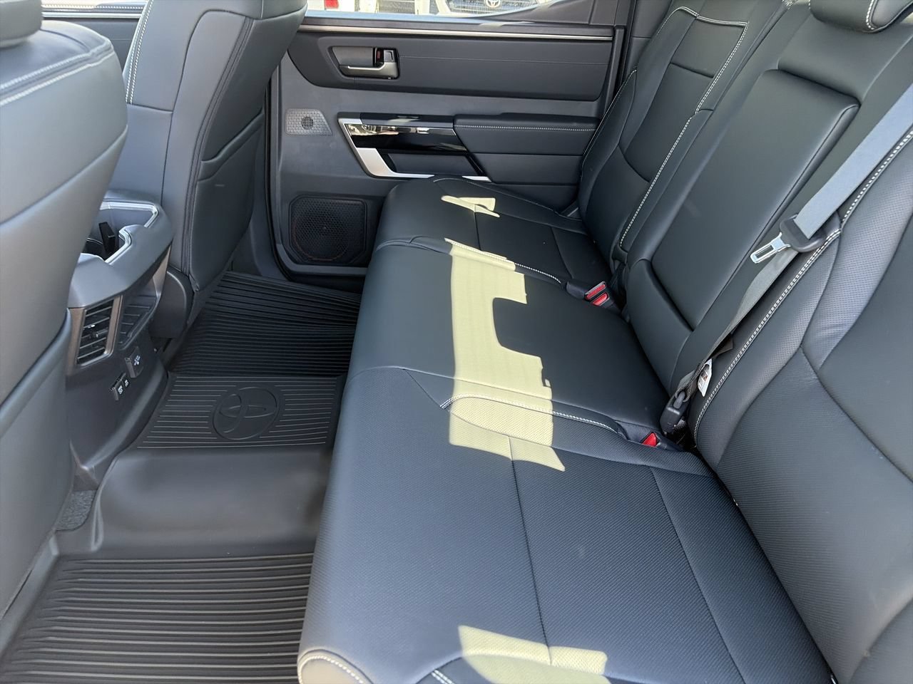 New 2026 Toyota Tundra Limited AWD/4WD image 20
