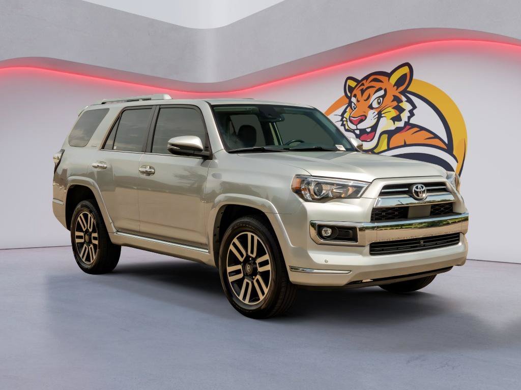 Used 2023 Toyota 4Runner Limited RWD image 3