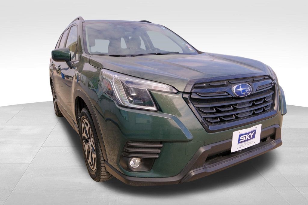 Used 2024 Subaru Forester Premium image 11