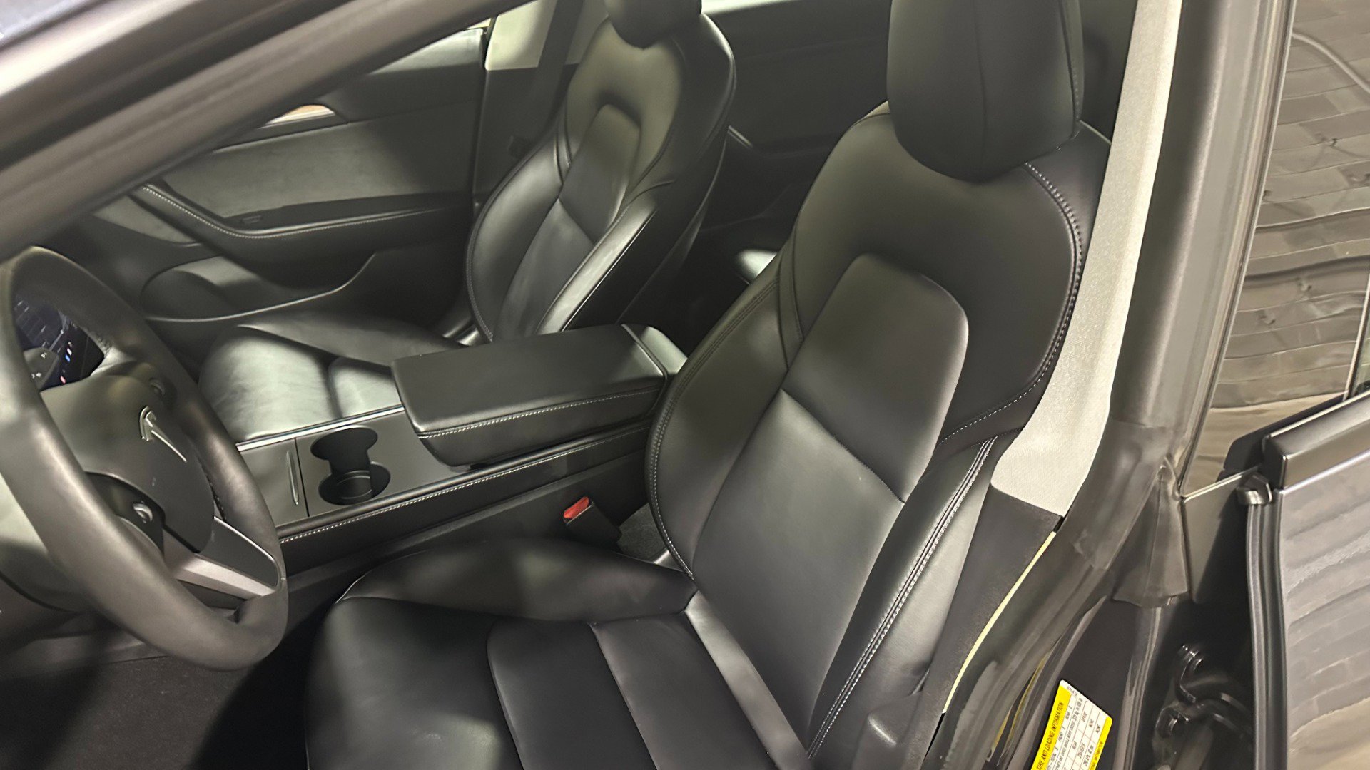 Used 2019 Tesla Model 3 Long Range image 25