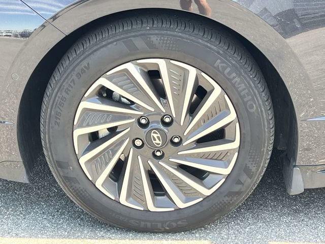 Used 2025 Hyundai Sonata Limited image 44