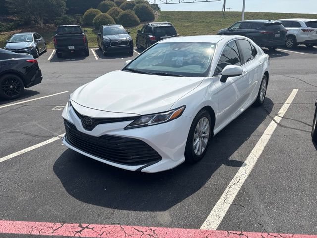 Used 2020 Toyota Camry LE FWD image 2