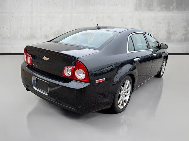 Used 2010 Chevrolet Malibu LTZ image 5