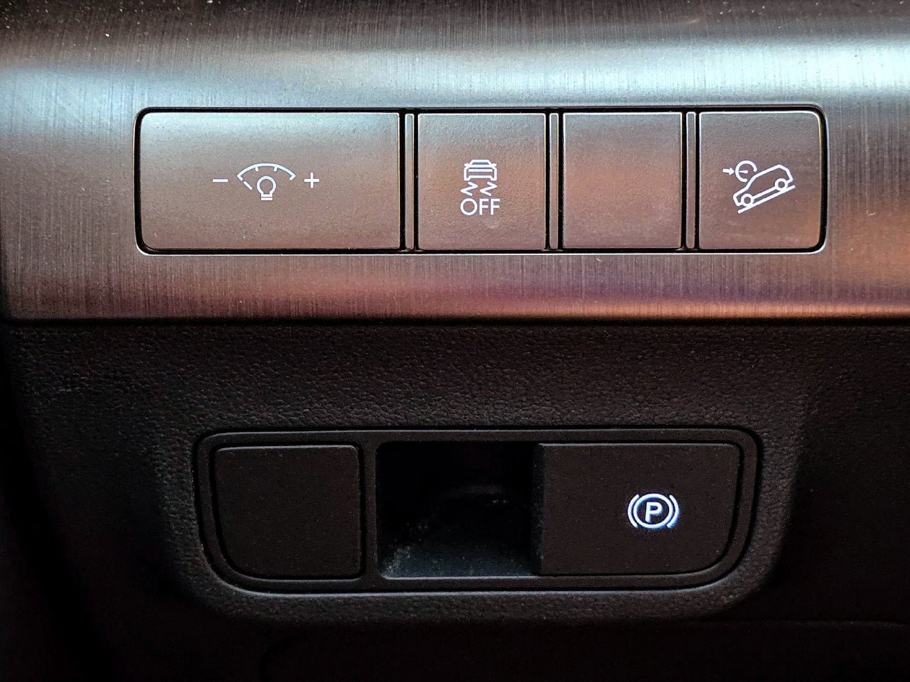 Used 2024 Hyundai Kona SEL FWD image 19