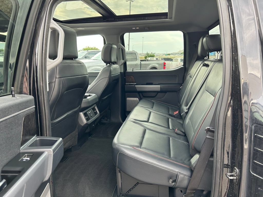 Used 2024 Ford F350 Lariat w/ Lariat Ultimate Package AWD/4WD image 9