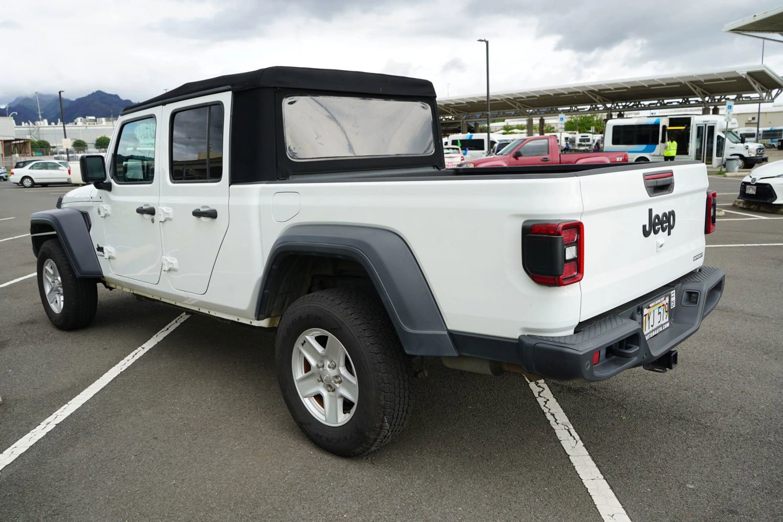 Used 2020 Jeep Gladiator Sport w/ Quick Order Package 24S image 21