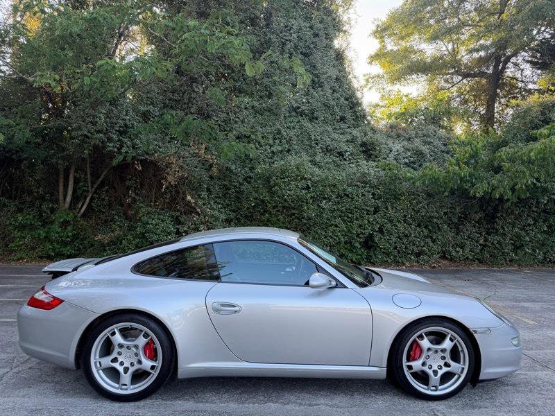 Used 2005 Porsche 911 Carrera S RWD image 12