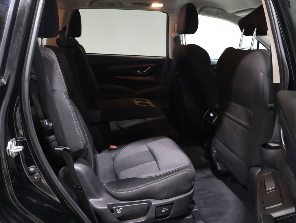 Used 2023 Subaru Ascent Premium w/ Convenience Package image 22