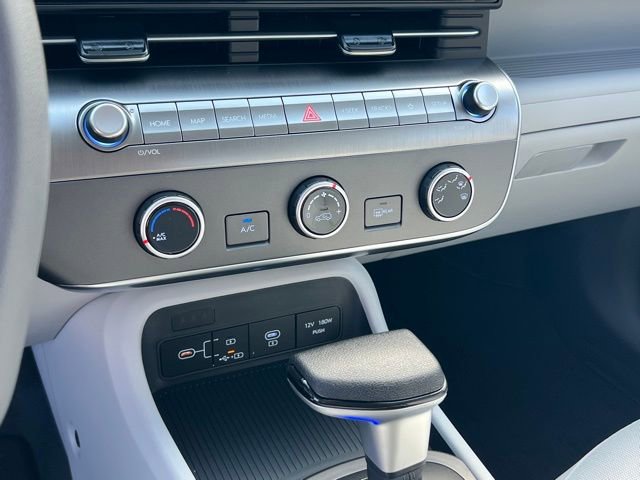 New 2026 Hyundai Kona SE image 20