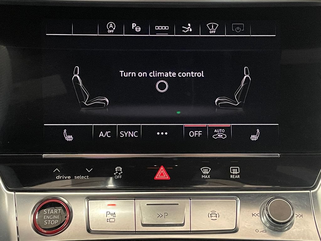 Used 2025 Audi S7 Prestige w/ Prestige Package AWD/4WD image 36