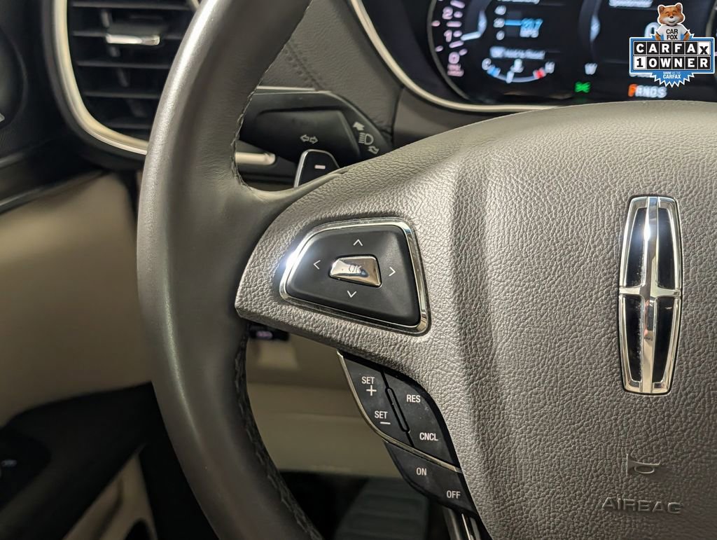 Used 2017 Lincoln MKX Reserve w/ Lincoln MKX Climate Package image 21