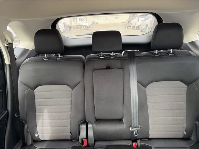 Used 2022 Ford Edge SE w/ Black Appearance Package AWD/4WD image 23