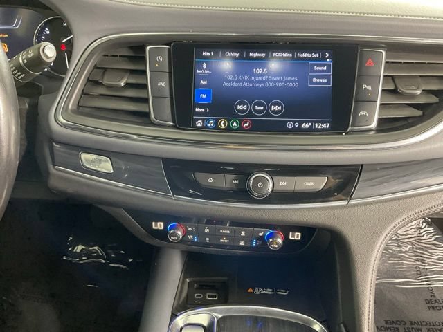 Used 2022 Buick Enclave Premium AWD/4WD image 20