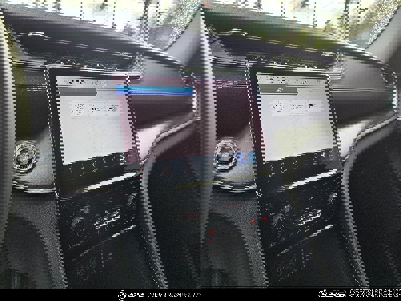 Used 2023 Jeep Grand Cherokee L Limited w/ Black Appearance Package image 16