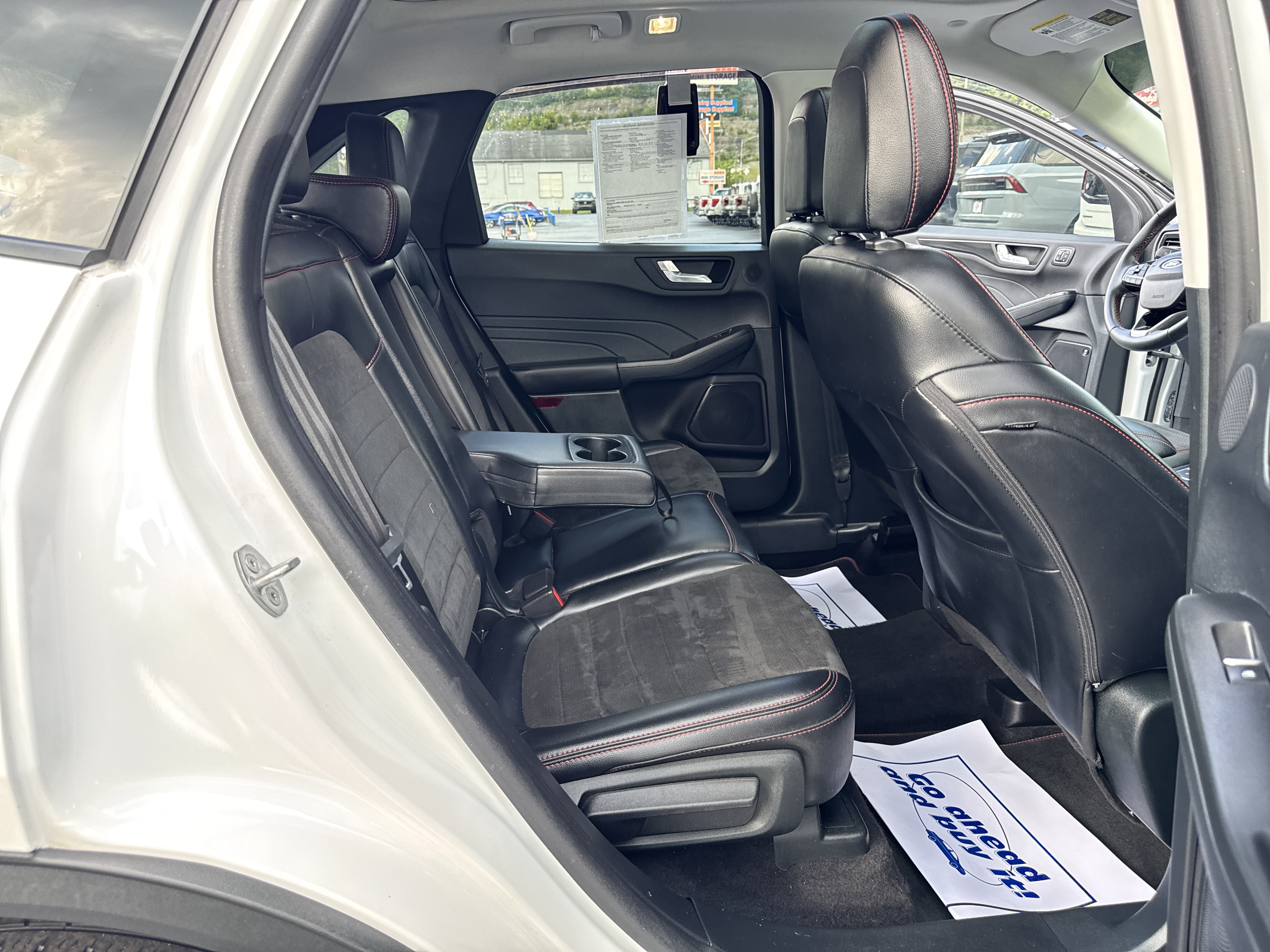 Used 2022 Ford Escape SEL w/ SEL Stealth AWD Package image 28