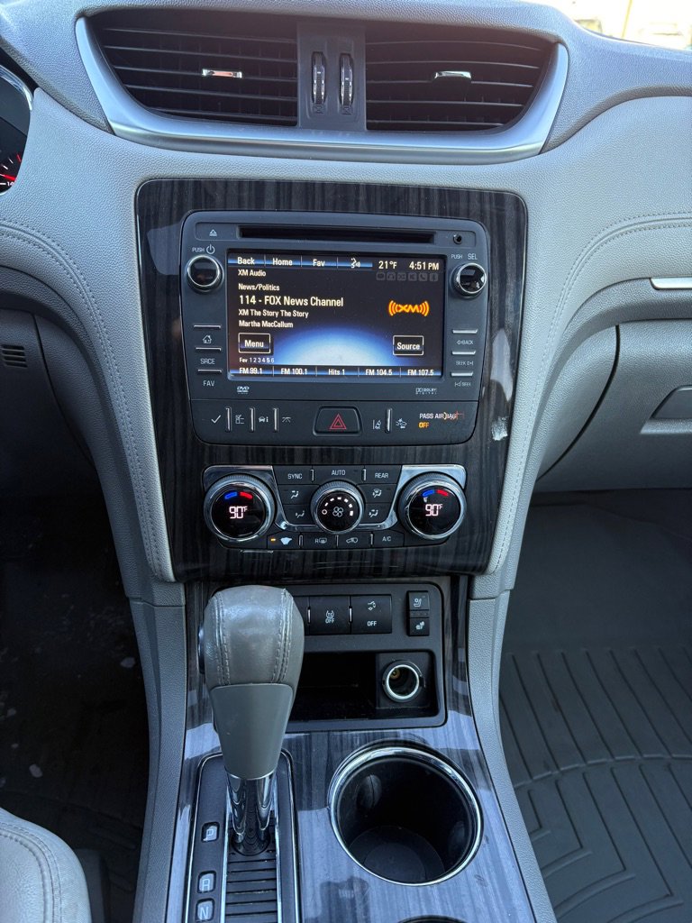 Used 2014 Chevrolet Traverse LTZ image 16