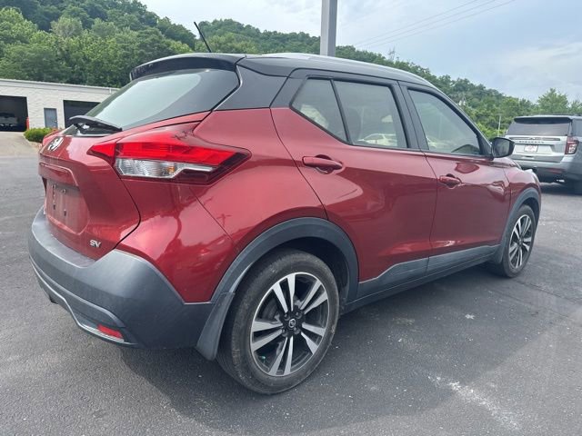 Used 2018 Nissan Kicks SV FWD image 6