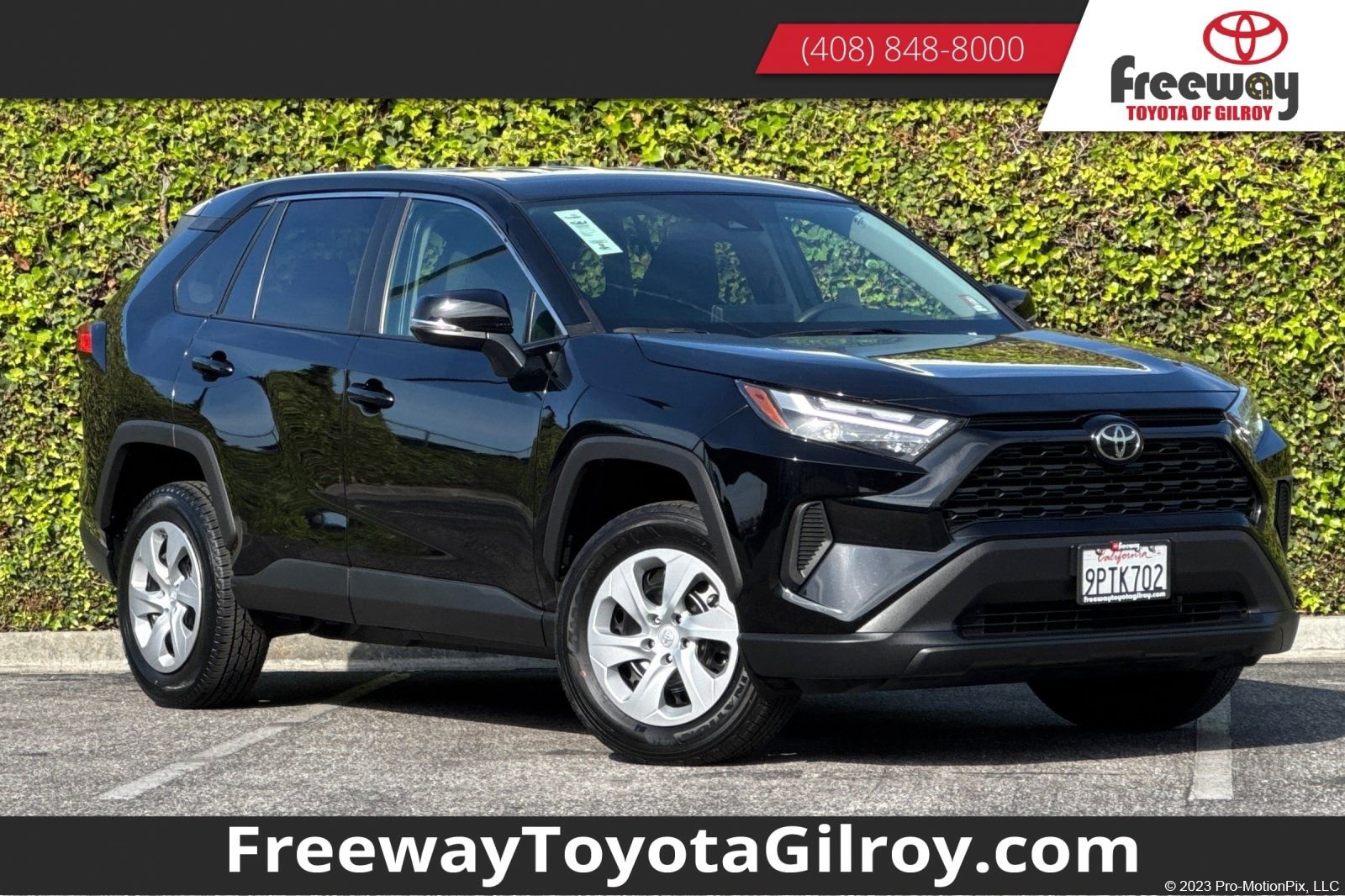 Used 2024 Toyota RAV4 LE image 1