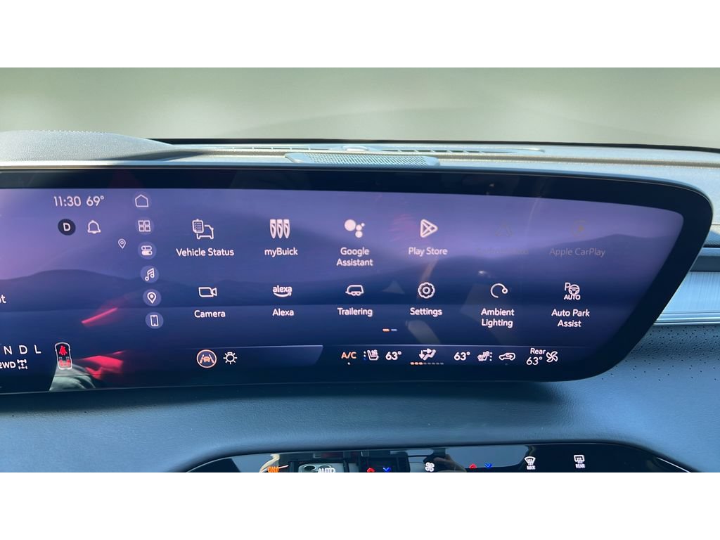 Certified 2025 Buick Enclave Avenir w/ Super Cruise Package AWD/4WD image 18