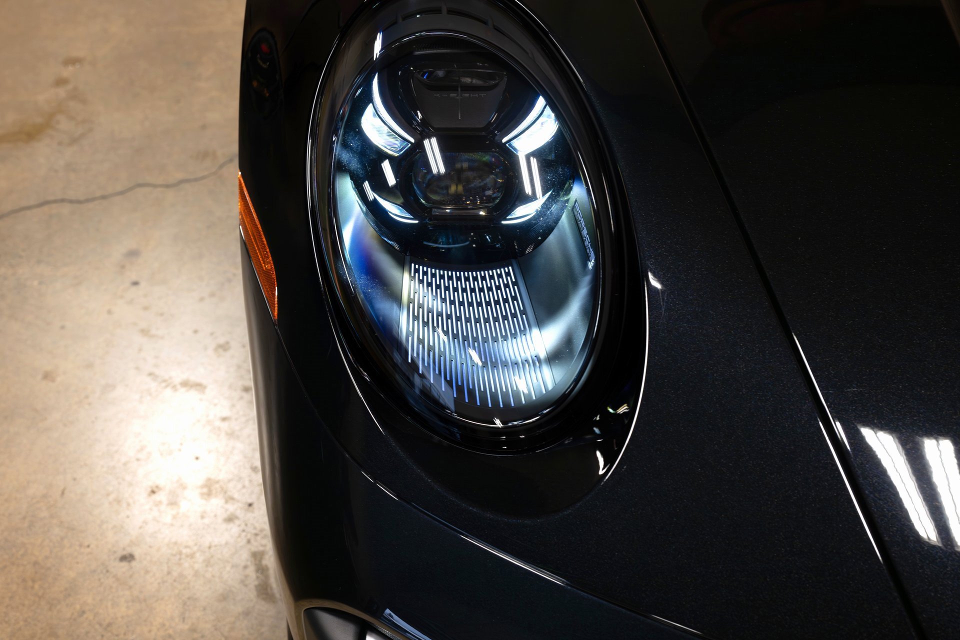 Used 2024 Porsche 911 Turbo image 33