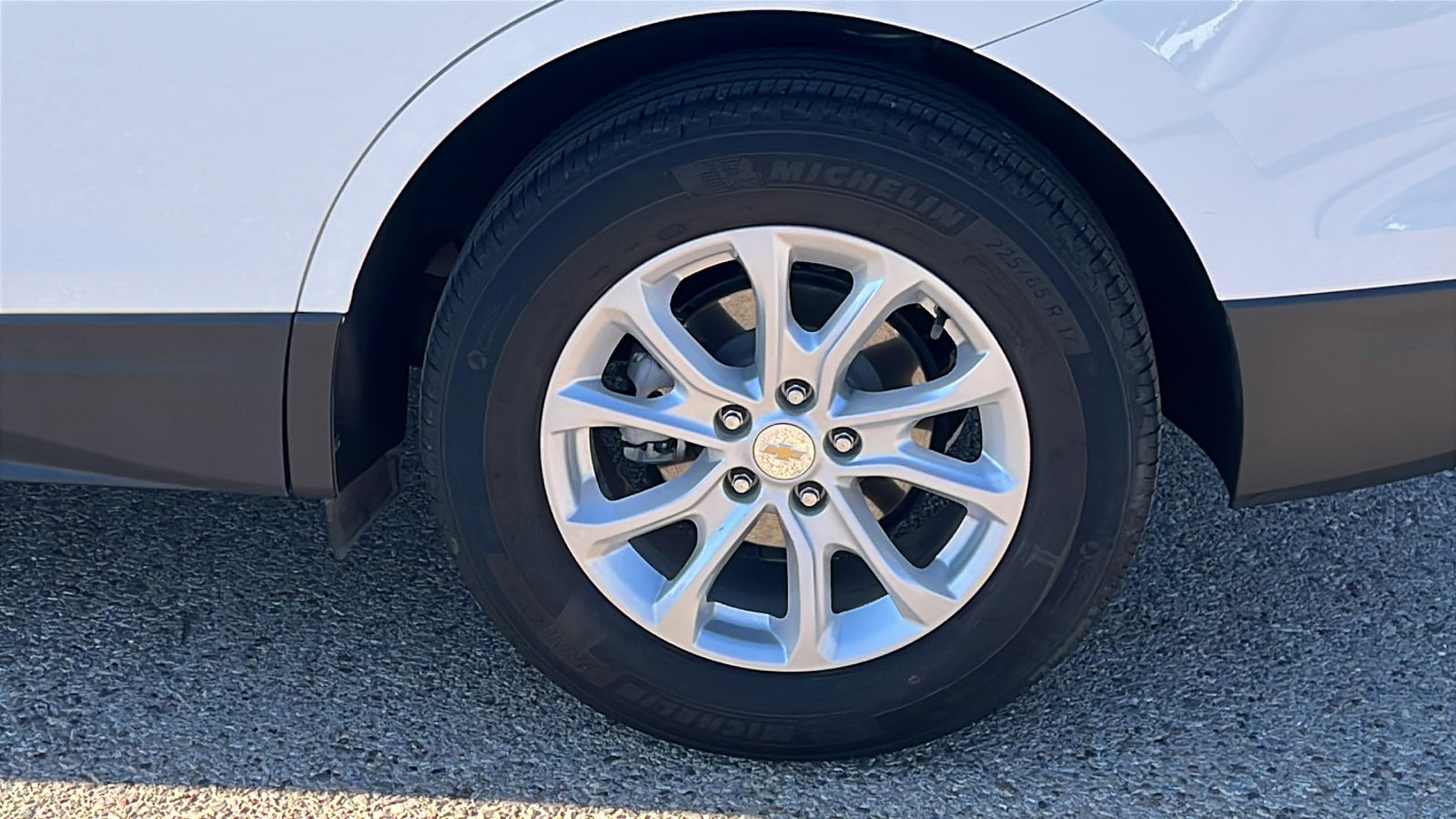 Certified 2021 Chevrolet Equinox LS image 5