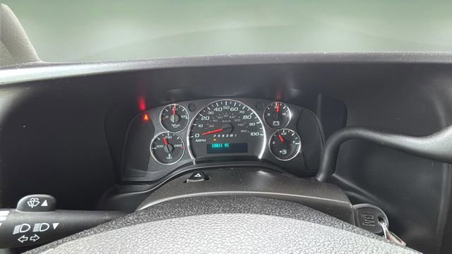 Used 2024 GMC Savana 2500 w/ Driver Convenience Package RWD image 16