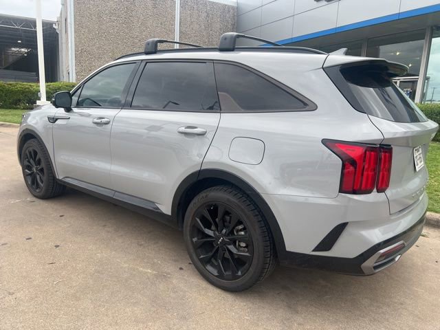 Used 2022 Kia Sorento SX image 4