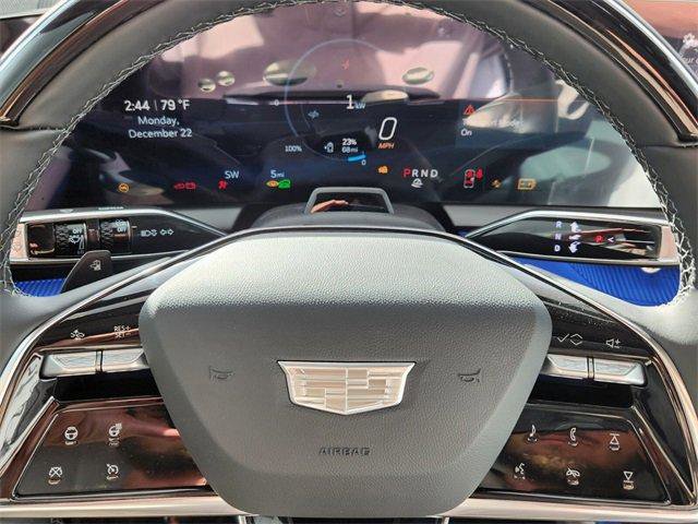 New 2026 Cadillac Optiq Luxury 1 image 14