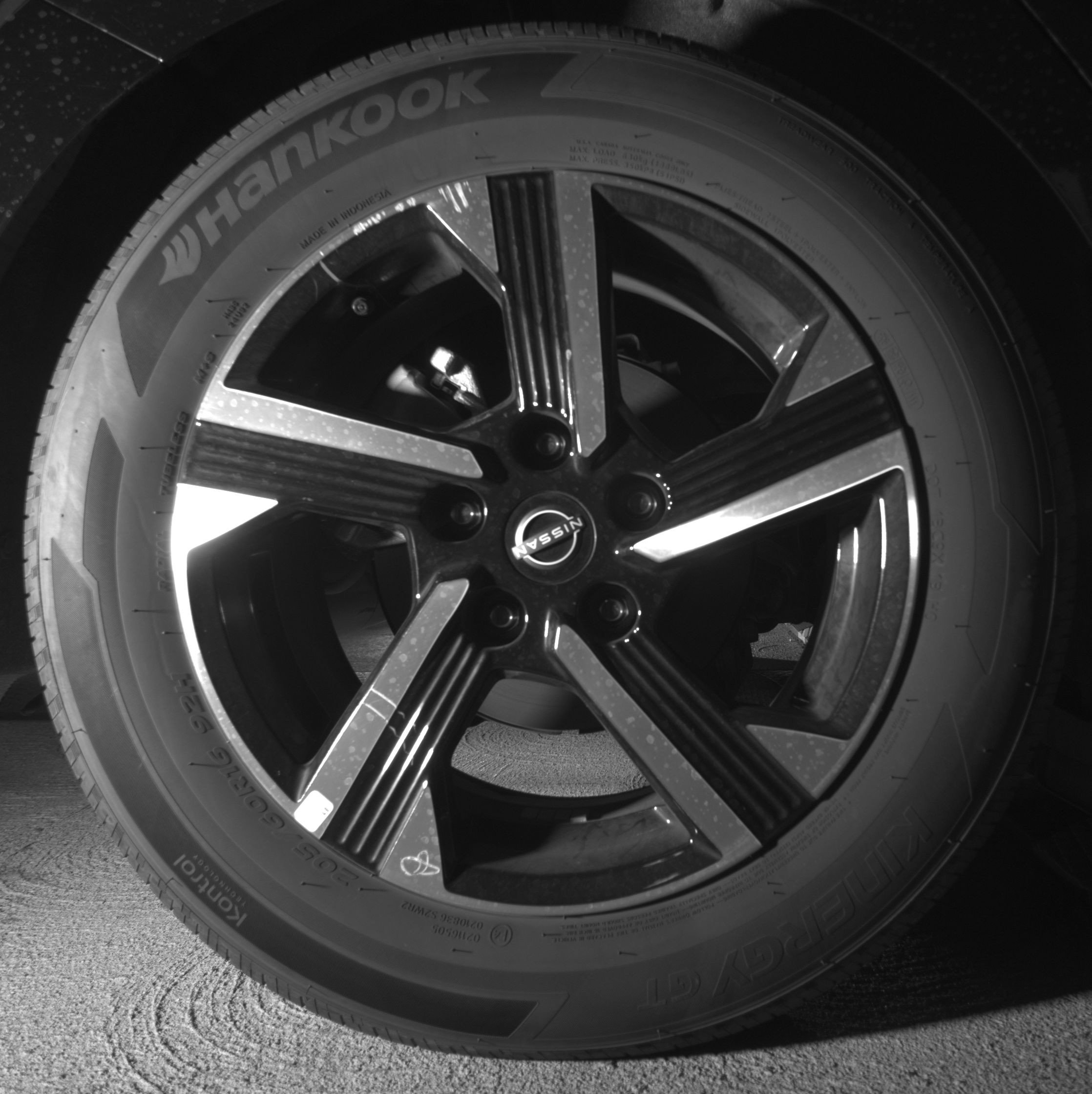 Used 2025 Nissan Sentra SV FWD image 15