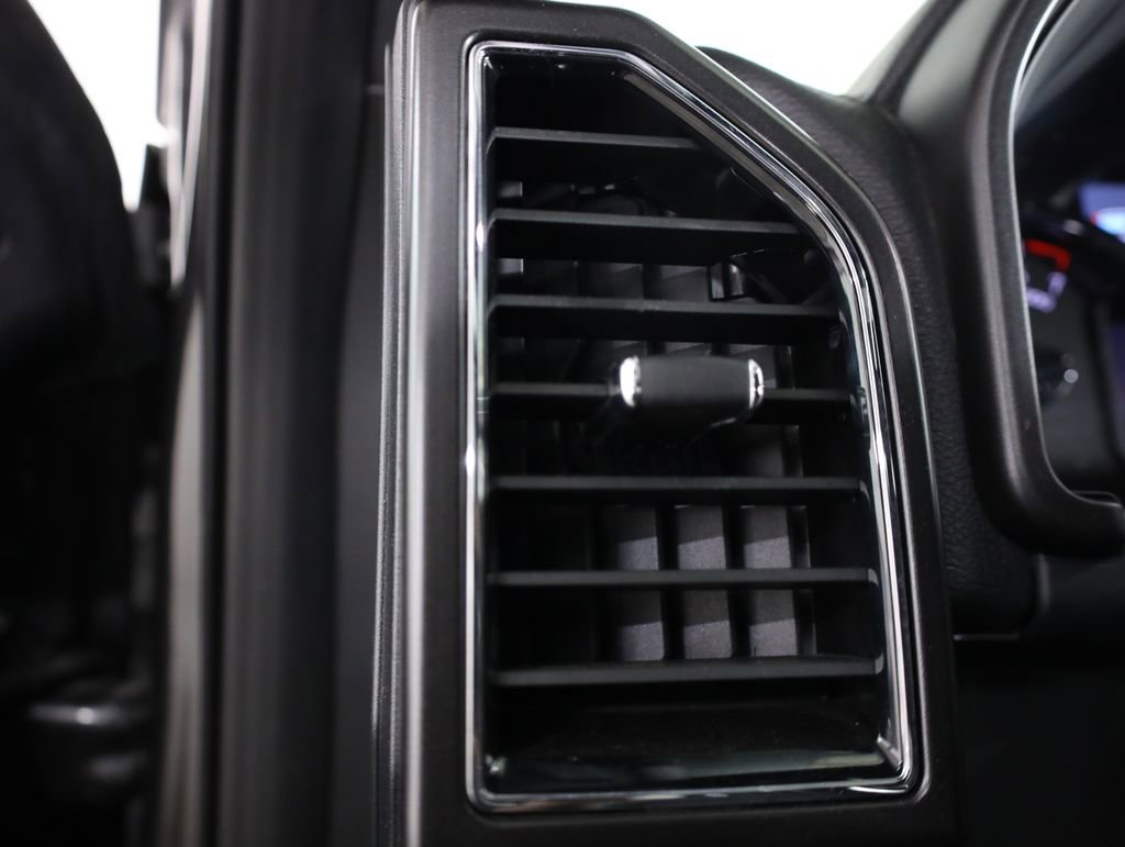 Used 2021 Ford Expedition Max Limited AWD/4WD image 13