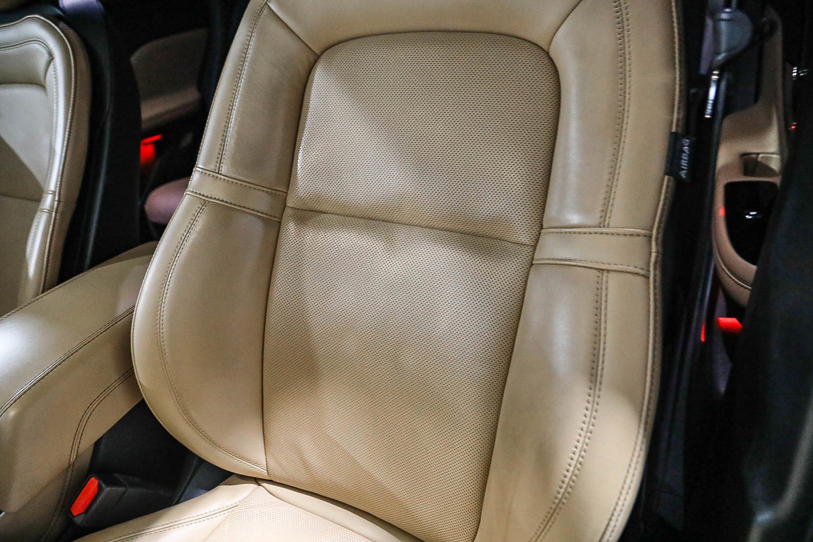 Used 2020 Lincoln Corsair Reserve w/ Equipment Group 201A image 24