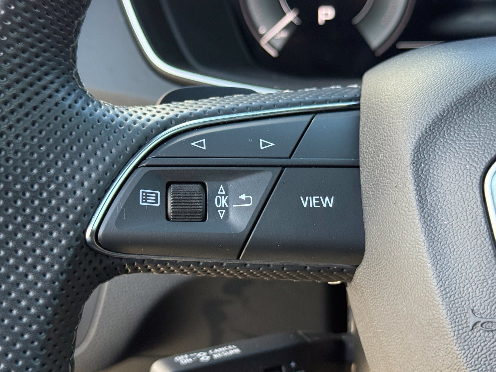 Used 2023 Audi Q5 e Premium Plus AWD/4WD image 30