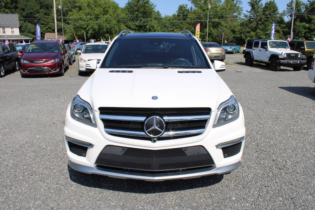 Used 2015 Mercedes-Benz GL 63 AMG 4MATIC w/ Accessory Chrome Package image 3