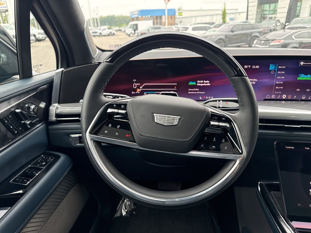 Used 2025 Cadillac Escalade IQ Luxury 2 w/ LPO, Premium Carpet Package AWD/4WD image 16