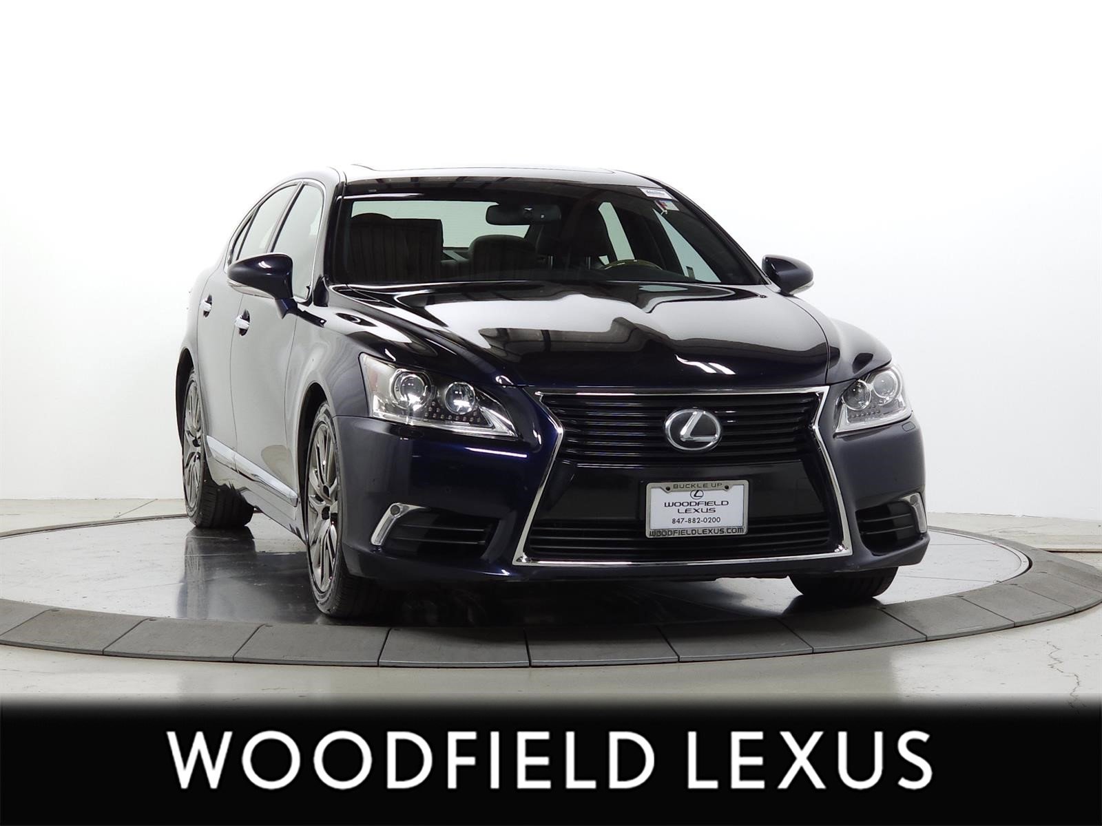 Used 2017 Lexus LS 460 AWD image 1