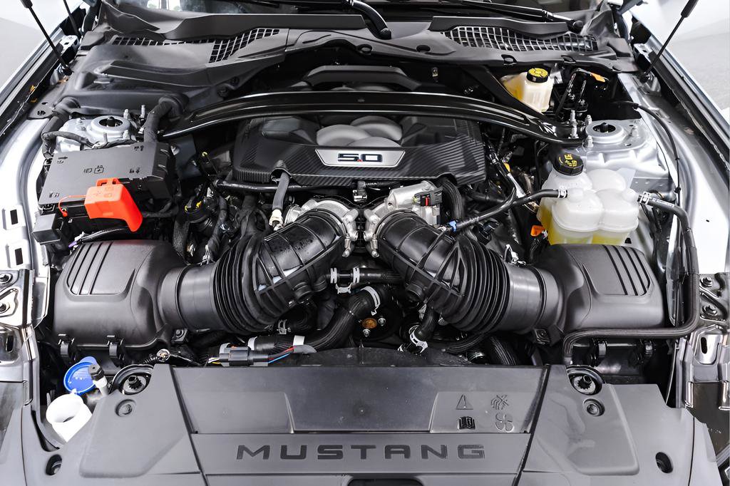 Used 2025 Ford Mustang GT Premium w/ GT Performance Package RWD image 39