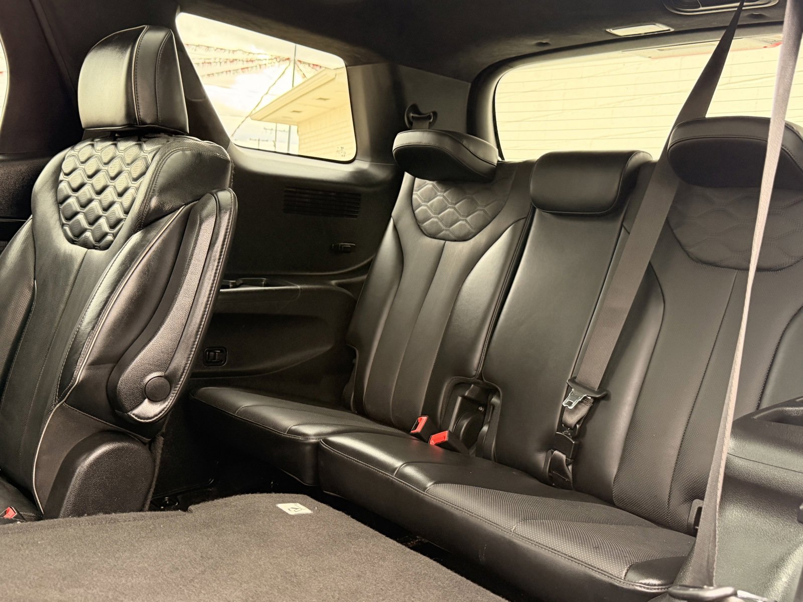 Used 2020 Hyundai Palisade Limited image 16