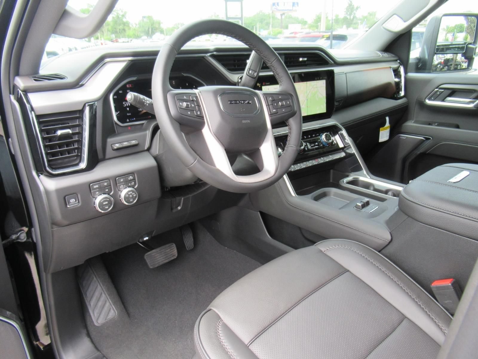 New 2026 GMC Sierra 2500 Denali w/ Denali Reserve Package AWD/4WD image 16