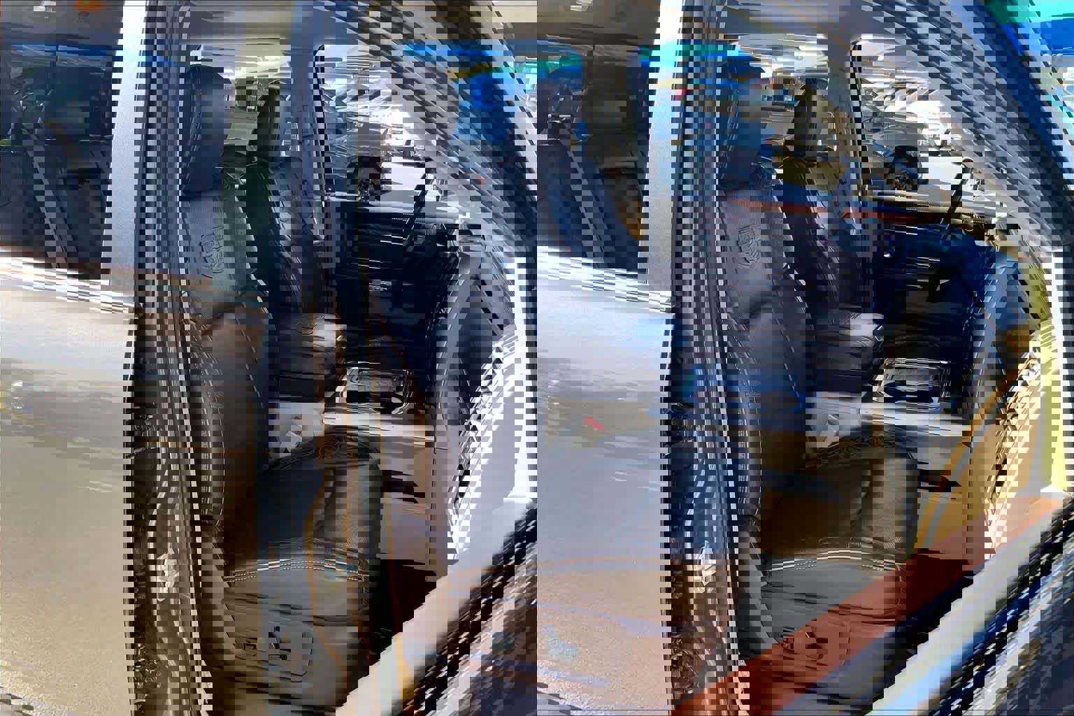 Used 2018 RAM 2500 Longhorn image 9