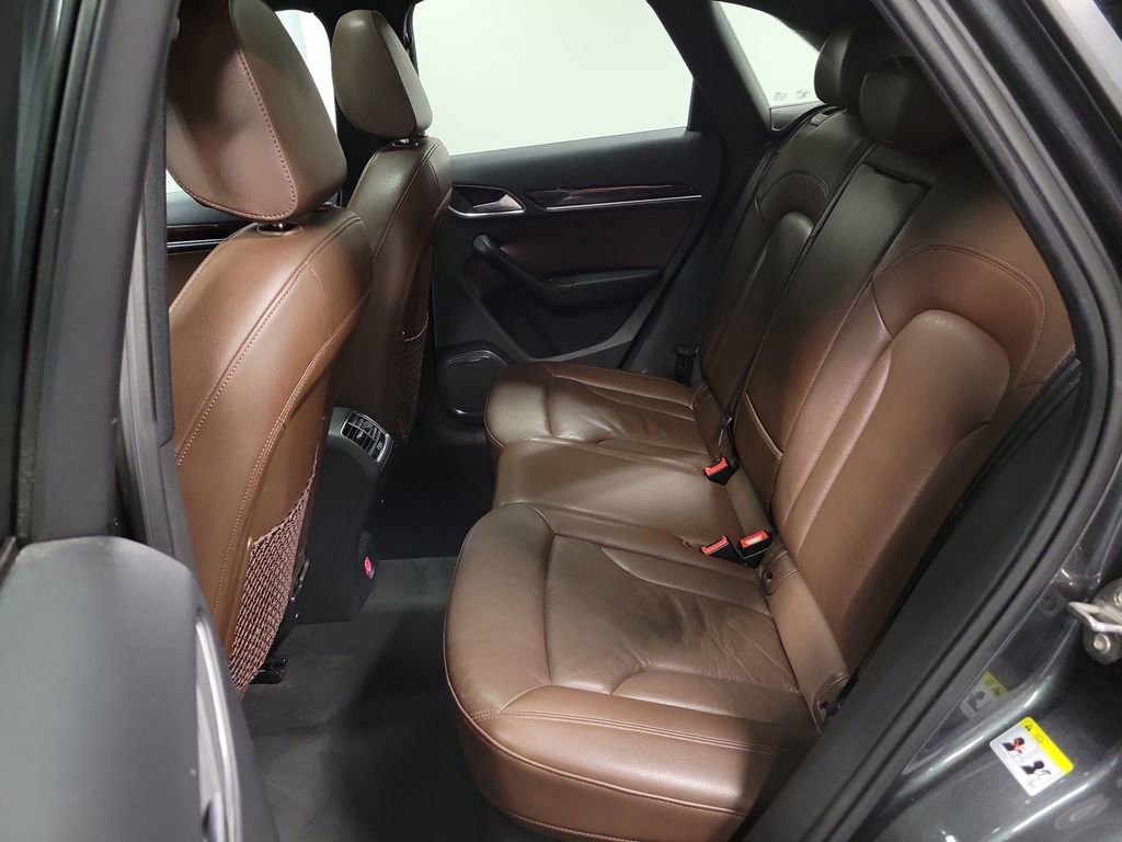 Used 2018 Audi Q3 2.0T Premium Plus w/ Premium Plus Package image 26