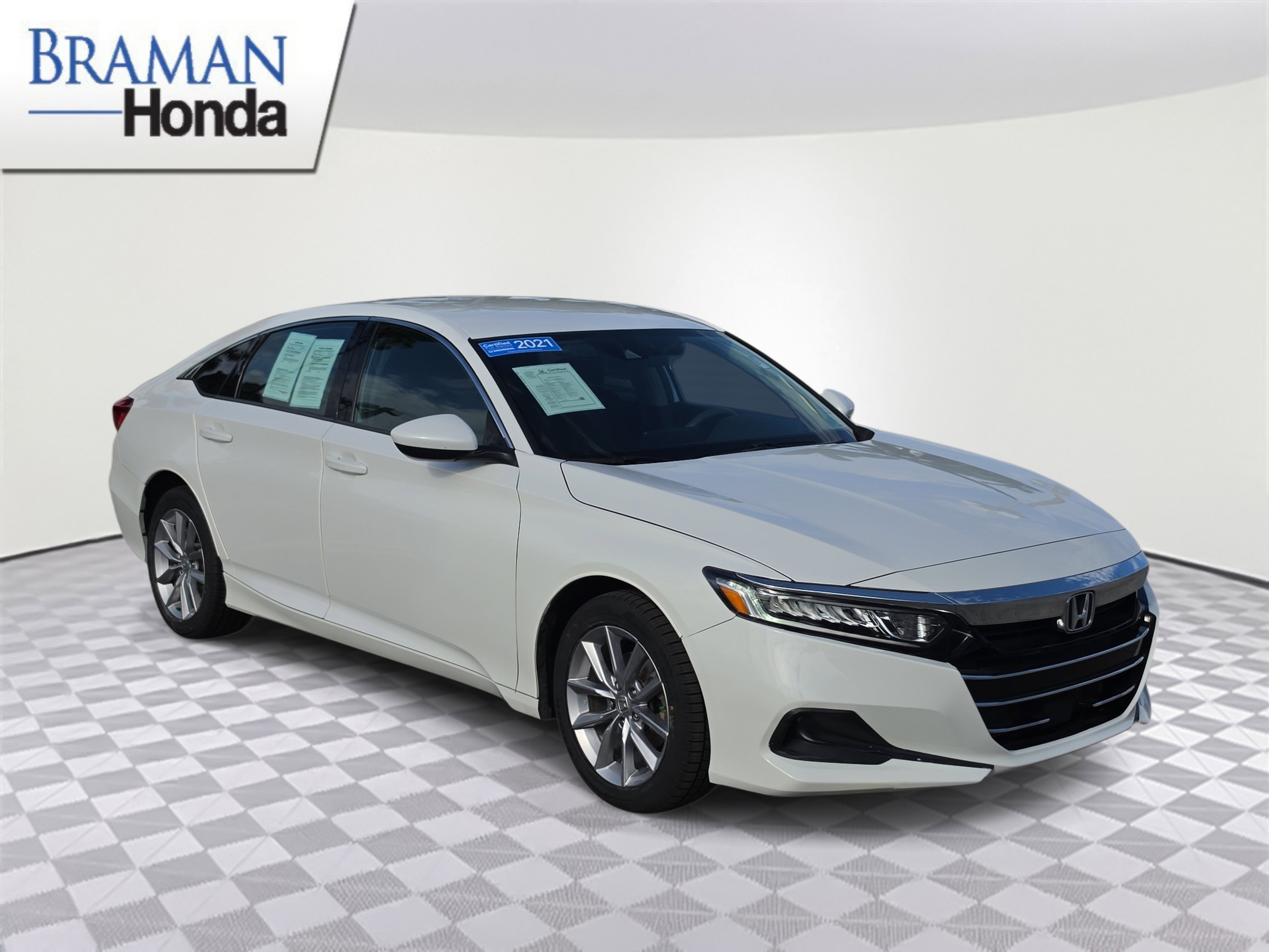 Certified 2021 Honda Accord LX image 2