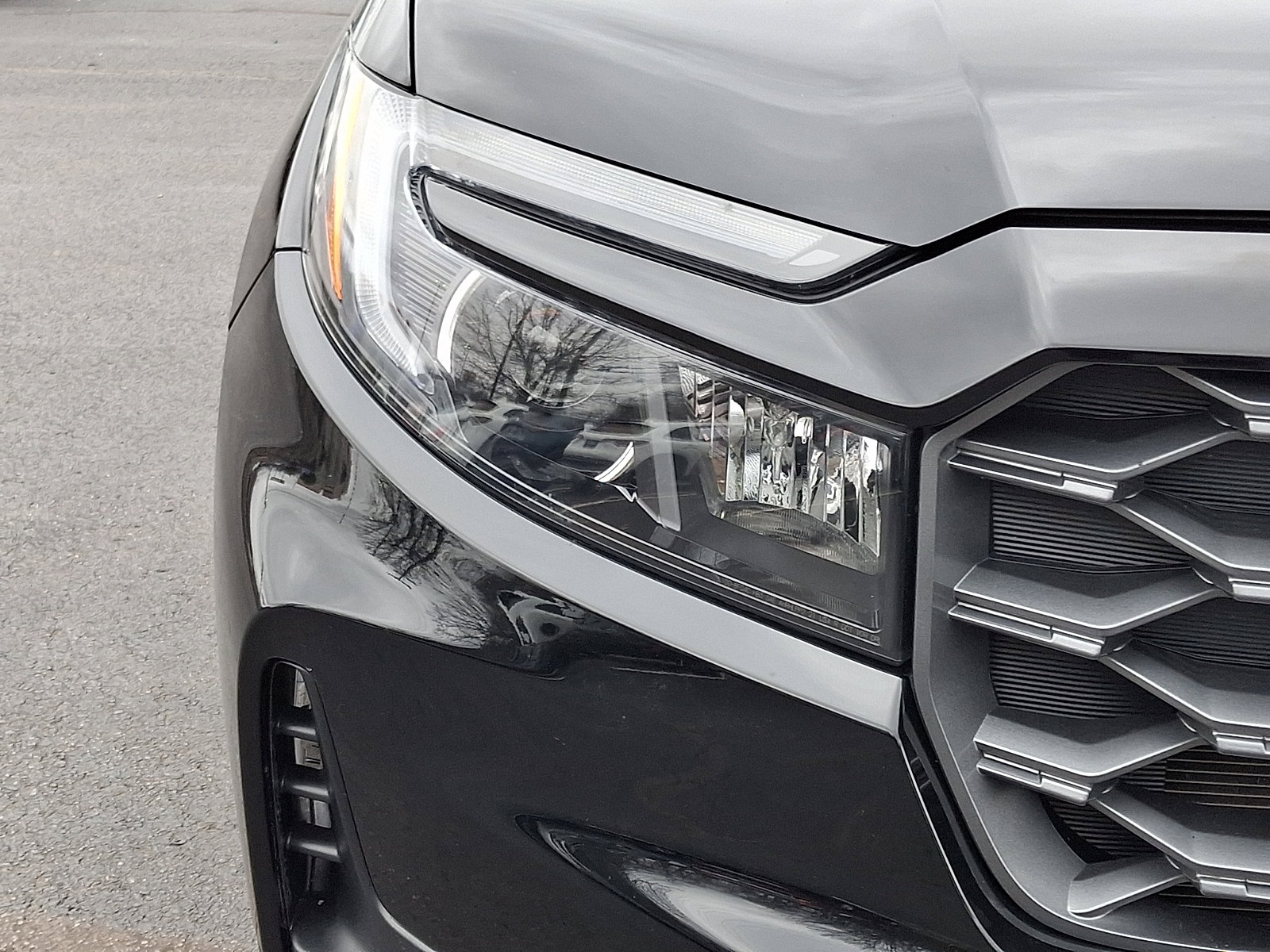 Used 2023 Honda Passport TrailSport image 9