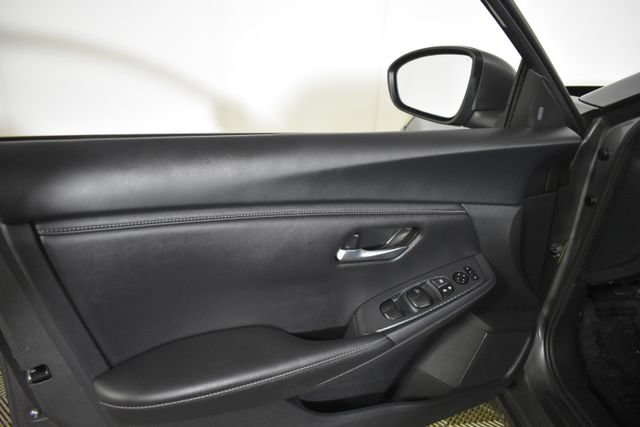 Used 2023 Nissan Sentra SV w/ All-Weather Package FWD image 7
