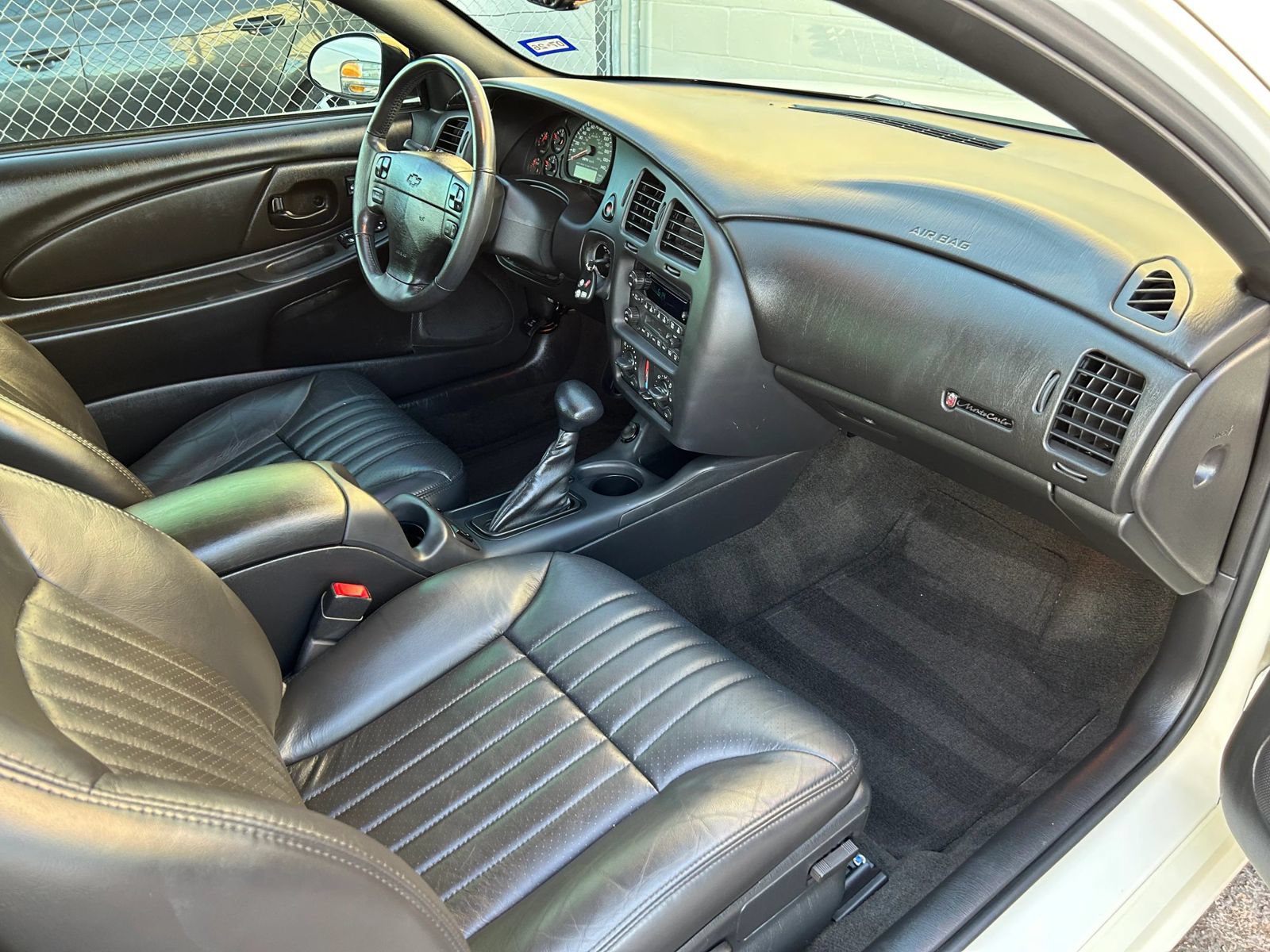 Used 2004 Chevrolet Monte Carlo SS w/ Preferred Equipment Group FWD image 28