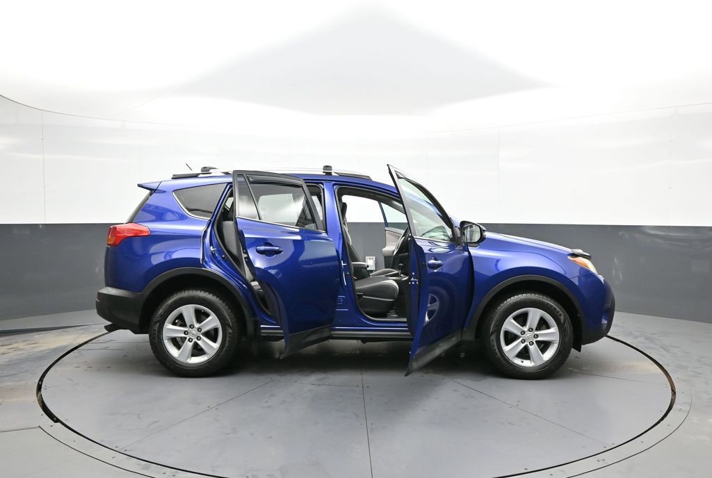 Used 2014 Toyota RAV4 XLE image 42