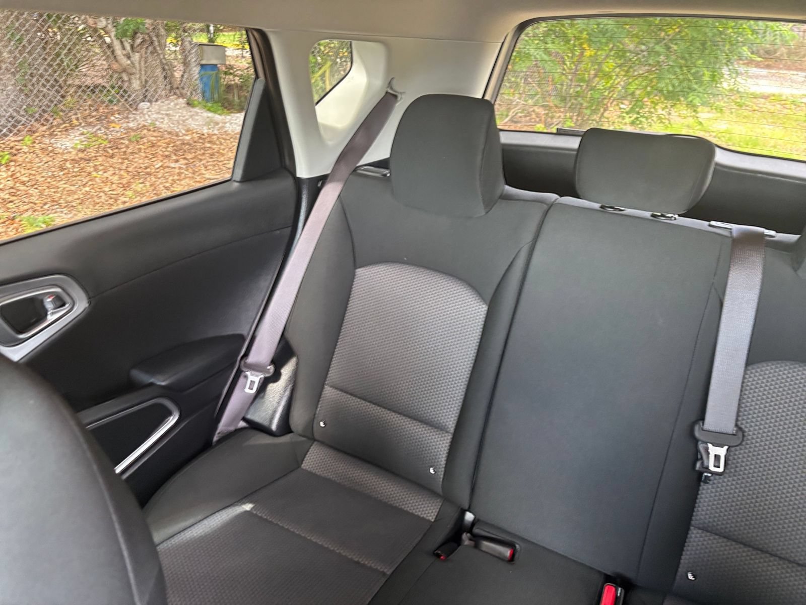 Used 2025 Kia Soul LX w/ LX Technology Package FWD image 38